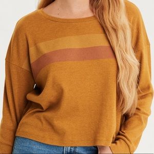 American Eagle Long Sleeve Top